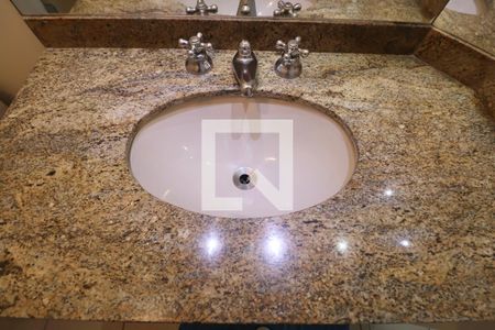 Apartamento para alugar com 65m², 2 quartos e 2 vagasBanheiro Social