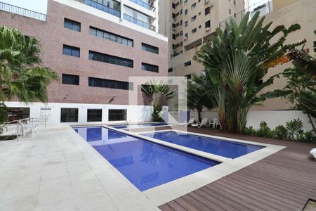 Apartamento para alugar com 65m², 2 quartos e 2 vagasÁrea comum - Piscina