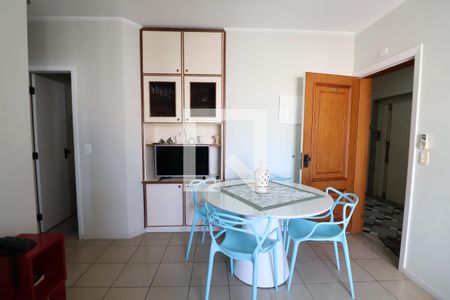 Apartamento para alugar com 65m², 2 quartos e 2 vagasSala