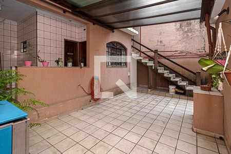 Casa à venda com 200m², 3 quartos e 5 vagasQuintal