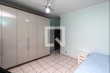 Casa à venda com 200m², 3 quartos e 5 vagasSuíte 3