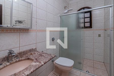 Casa à venda com 200m², 3 quartos e 5 vagasBanheiro - Suíte 1