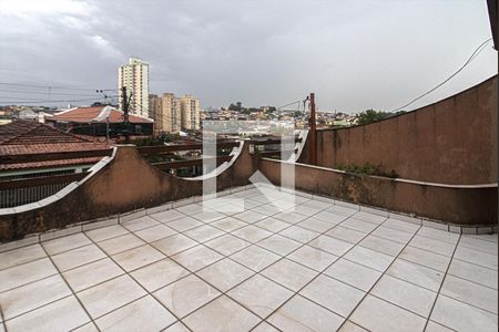 Casa à venda com 200m², 3 quartos e 5 vagasTerraço