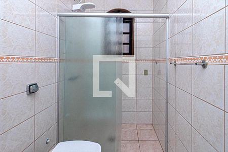 Casa à venda com 200m², 3 quartos e 5 vagasBanheiro - Suíte 1