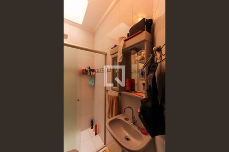 Casa à venda com 175m², 3 quartos e 2 vagasBanheiro