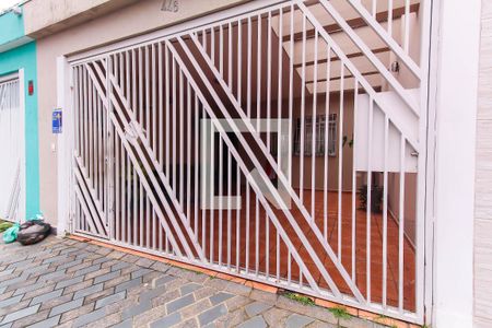 Casa à venda com 175m², 3 quartos e 2 vagasFachada