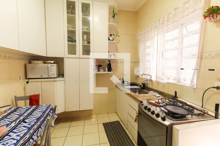 Casa à venda com 175m², 3 quartos e 2 vagasCozinha