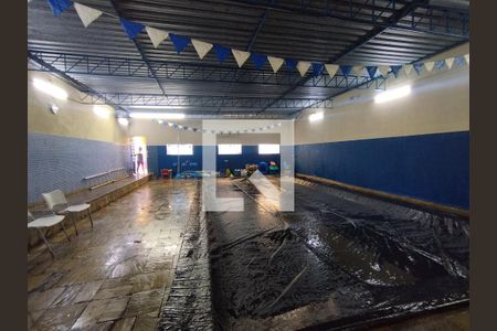 Casa à venda com 498m², 4 quartos e 2 vagasAcademia Natação