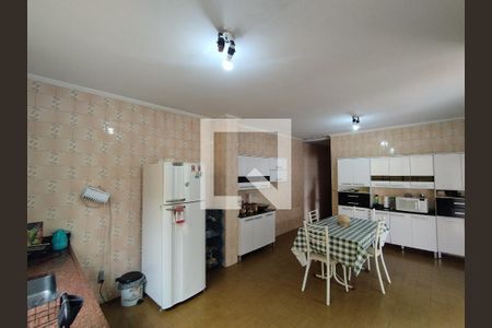 Casa à venda com 498m², 4 quartos e 2 vagasCozinha - Armários