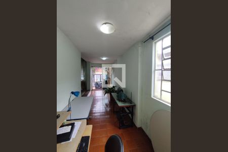 Casa à venda com 498m², 4 quartos e 2 vagasEntrada da Casa