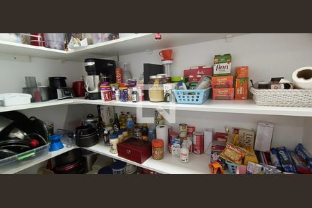 Apartamento à venda com 124m², 3 quartos e 2 vagasDespensa