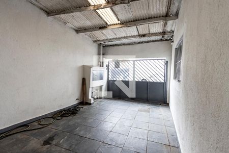 Garagem de casa para alugar com 2 quartos, 100m² em Vila Romana, São Paulo