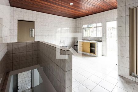 Cozinha  de casa para alugar com 2 quartos, 100m² em Vila Romana, São Paulo