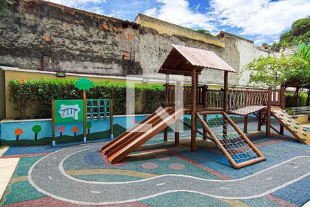 Apartamento à venda com 63m², 2 quartos e 1 vagaarea comum