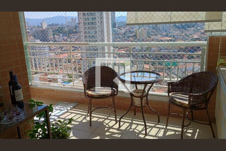 Apartamento à venda com 60m², 2 quartos e 2 vagasVaranda