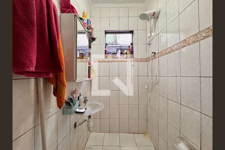 Casa à venda com 95m², 3 quartos e 1 vaga Casa à venda com 95m², 3 quartos e 1 vagaBanheiro