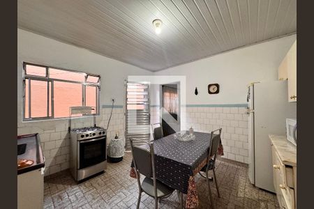 Casa à venda com 95m², 3 quartos e 1 vaga Casa à venda com 95m², 3 quartos e 1 vagaCozinha