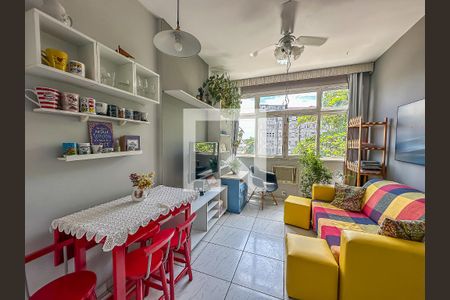 Sala de apartamento para alugar com 1 quarto, 40m² em Centro, Rio de Janeiro