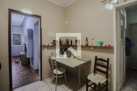 Apartamento para alugar com 85m², 2 quartos e sem vaga Apartamento para alugar com 85m², 2 quartos e sem vagaCozinha e Área de Serviço