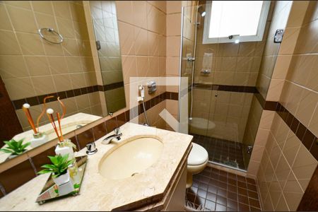 Apartamento à venda com 115m², 3 quartos e 2 vagas Apartamento à venda com 115m², 3 quartos e 2 vagasBanheiro social