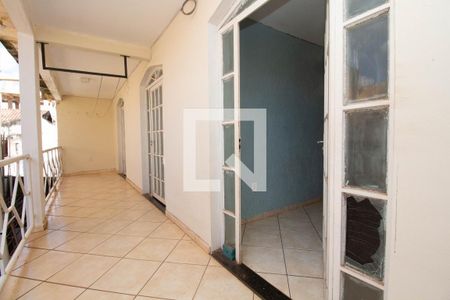 Apartamento para alugar com 150m², 4 quartos e 1 vaga Apartamento para alugar com 150m², 4 quartos e 1 vagaVaranda