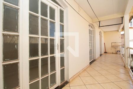 Apartamento para alugar com 150m², 4 quartos e 1 vaga Apartamento para alugar com 150m², 4 quartos e 1 vagaVaranda