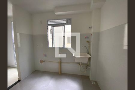 Apartamento para alugar com 45m², 2 quartos e 1 vaga Apartamento para alugar com 45m², 2 quartos e 1 vagaCozinha e Área de Serviço
