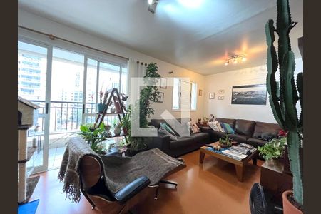 Apartamento à venda com 105m², 2 quartos e 2 vagasSala