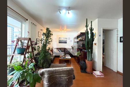 Apartamento à venda com 105m², 2 quartos e 2 vagasSala