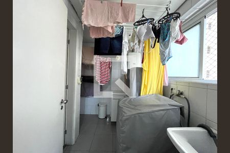 Apartamento à venda com 105m², 2 quartos e 2 vagasÁrea de Serviço