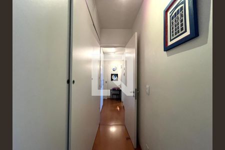 Apartamento à venda com 105m², 2 quartos e 2 vagasCloset da suíte