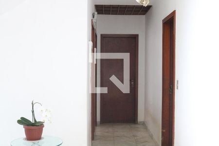 Casa à venda com 584m², 5 quartos e 5 vagasSala - Hall de entrada