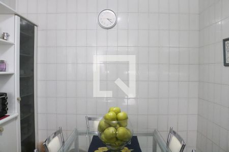 Casa à venda com 584m², 5 quartos e 5 vagasCozinha