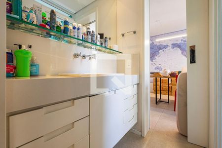 Apartamento para alugar com 149m², 3 quartos e 1 vagaSuíte Americana - Banheiro