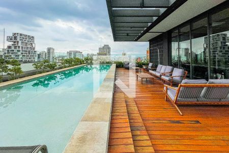 Studio à venda com 27m², 1 quarto e sem vagaÁrea comum - Piscina