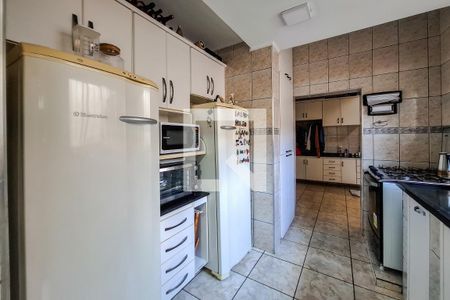 Casa à venda com 156m², 3 quartos e 2 vagasCozinha