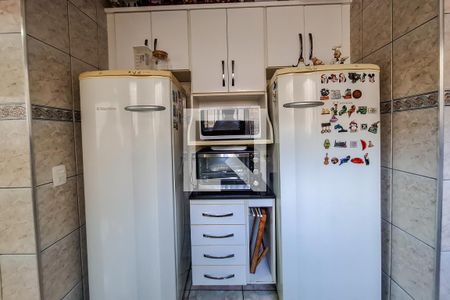 Casa à venda com 156m², 3 quartos e 2 vagasCozinha