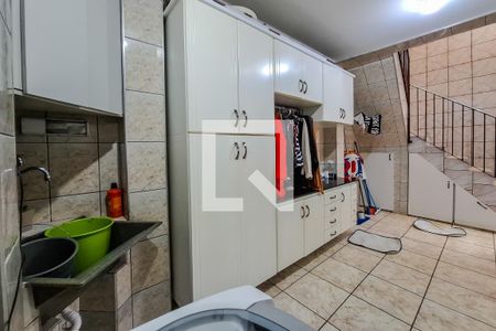 Casa à venda com 156m², 3 quartos e 2 vagasÁrea de Serviço