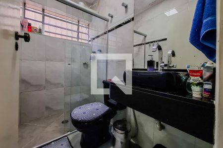 Casa à venda com 156m², 3 quartos e 2 vagasBanheiro