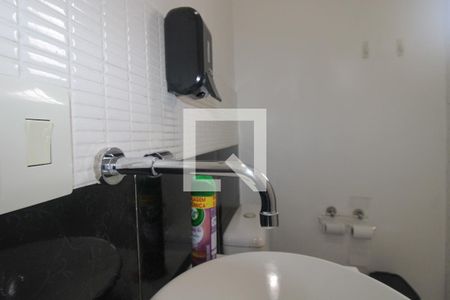 Casa à venda com 163m², 3 quartos e 2 vagasBanheiro do Quarto 3 (suíte)