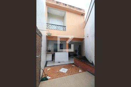 Casa à venda com 163m², 3 quartos e 2 vagasCozinha externa e quintal