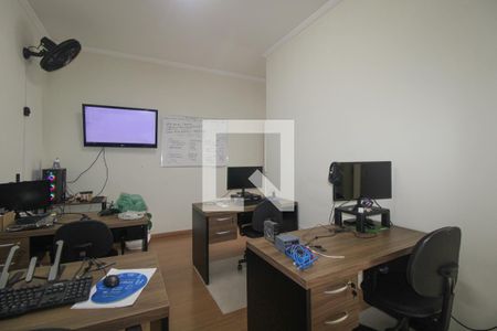 Casa à venda com 163m², 3 quartos e 2 vagasQuarto 3 (suíte)