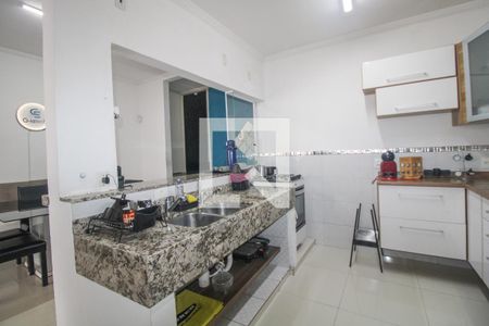 Casa à venda com 163m², 3 quartos e 2 vagasCozinha