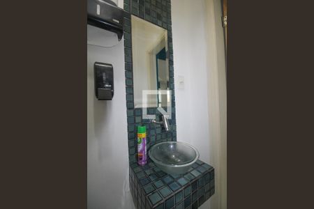 Casa à venda com 163m², 3 quartos e 2 vagasLavabo