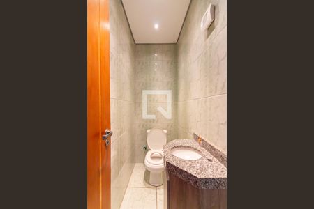 Casa à venda com 481m², 4 quartos e 4 vagasLavabo