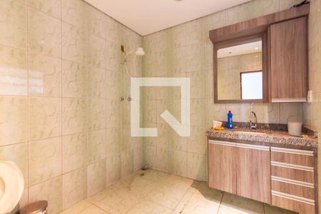 Casa à venda com 481m², 4 quartos e 4 vagasBanheiro da Suíte 4