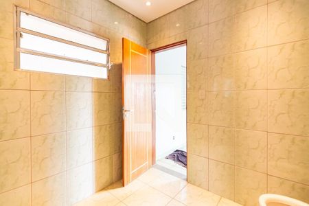 Casa à venda com 481m², 4 quartos e 4 vagasBanheiro da Suíte 4