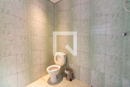 Casa à venda com 481m², 4 quartos e 4 vagasBanheiro da Suíte 4