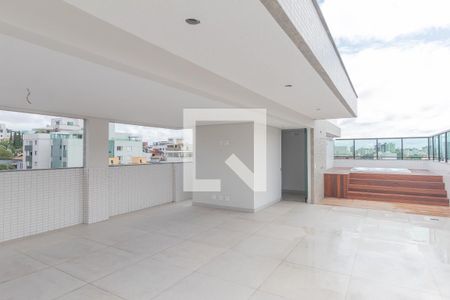 Apartamento à venda com 326m², 5 quartos e 3 vagas Apartamento à venda com 326m², 5 quartos e 3 vagasCobertura