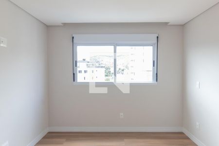 Apartamento à venda com 326m², 5 quartos e 3 vagas Apartamento à venda com 326m², 5 quartos e 3 vagasSuite 1
